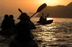 Tour en kayak al atardecer