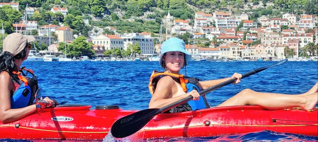 Tour en kayak por las islas Pakleni