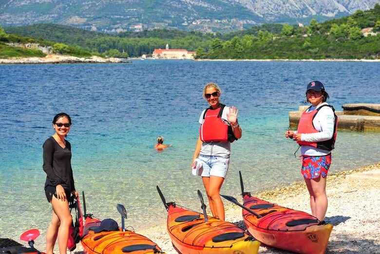 korcula kayak tour