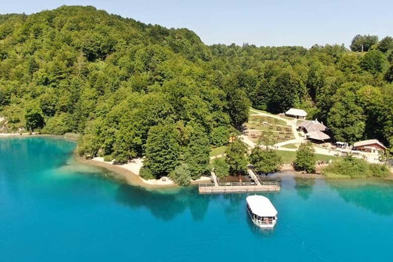 Admire the turquoise waters