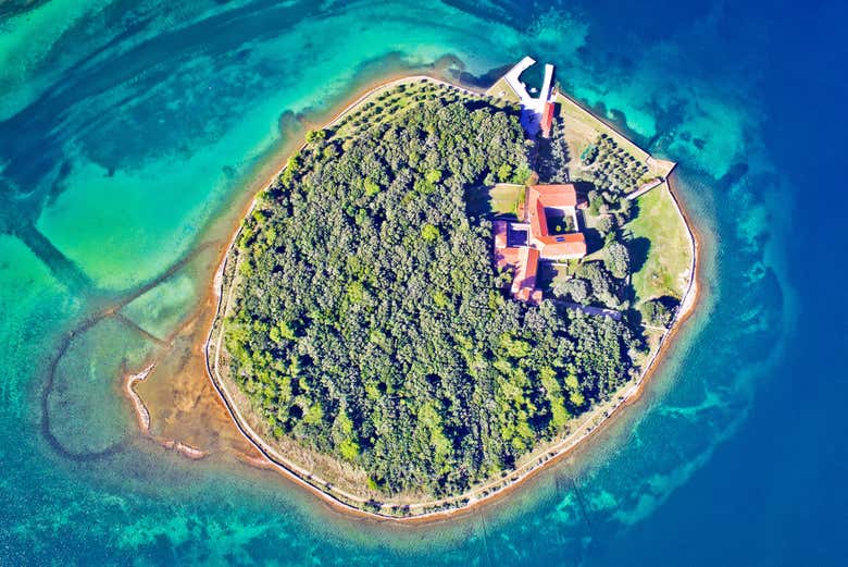 Island view from the sky