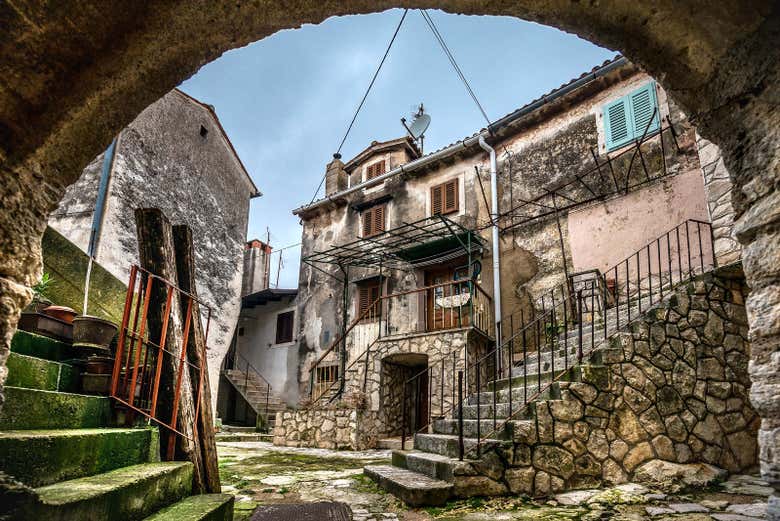 Mošćenice's old town