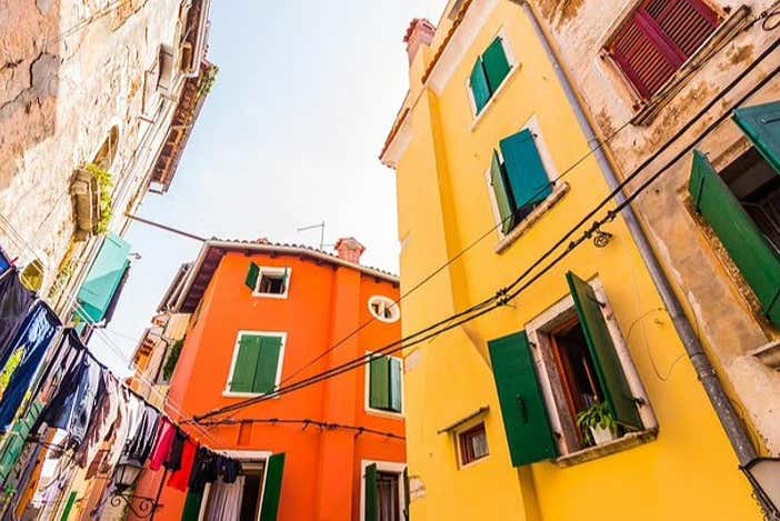 Colorful houses in Rovinj