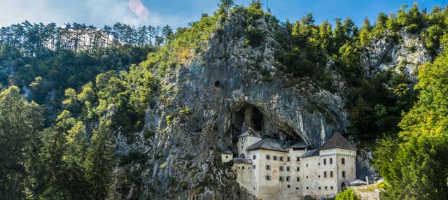 Excursión a la cueva Postojna y castillo de Predjama