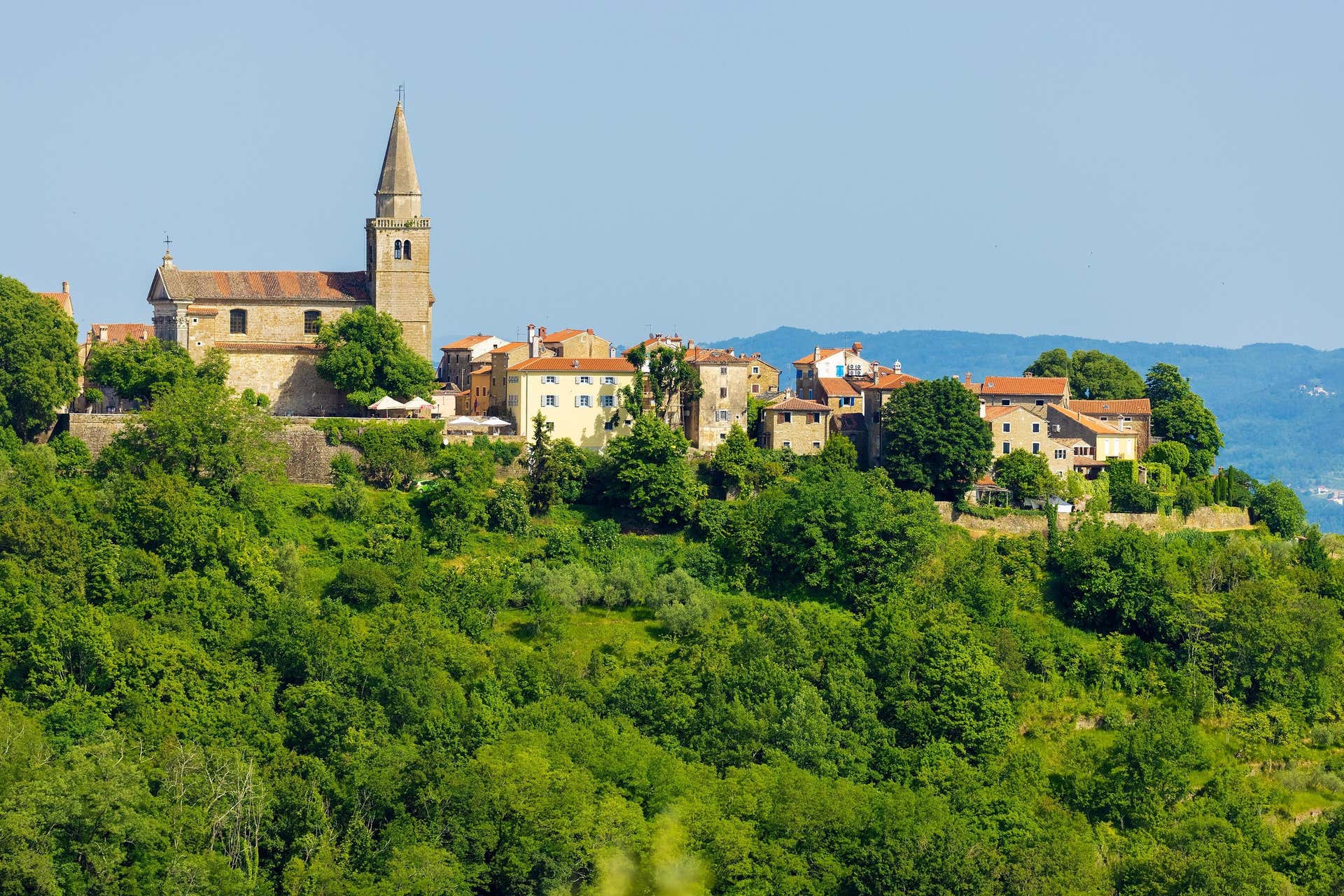 Excursión a Grožnjan y Oprtalj