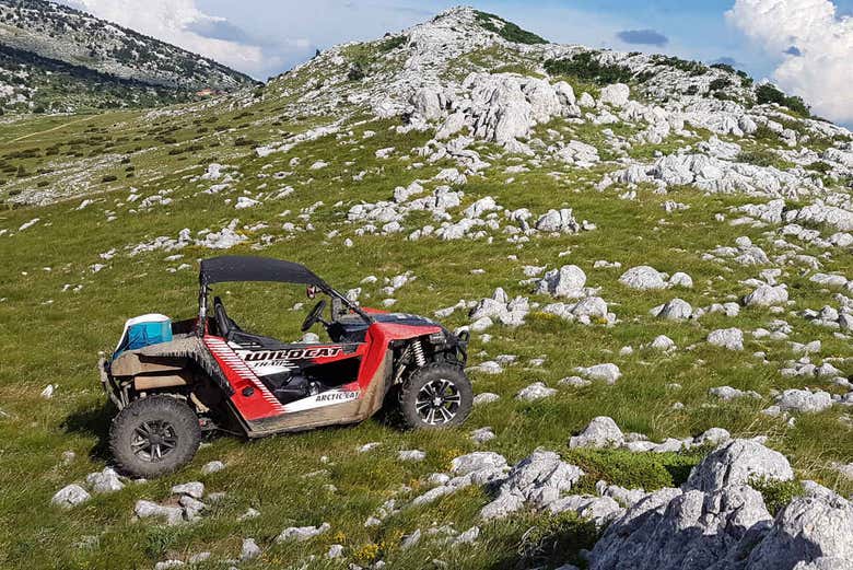 Buggies pelo vale de Sinj