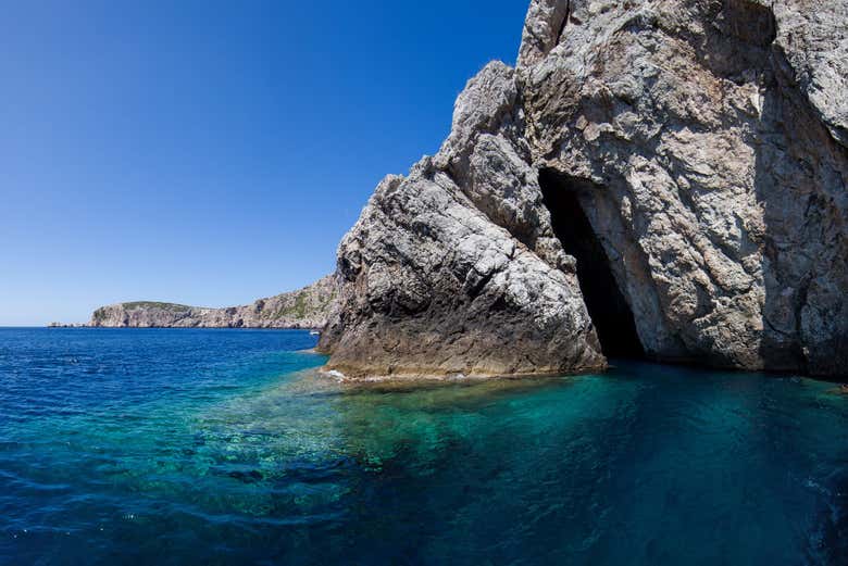 La Grotta Azzurra dall'esterno