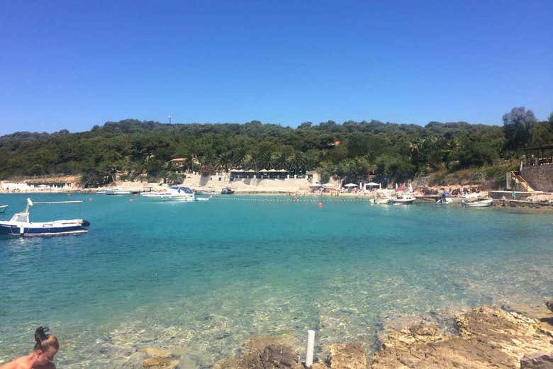 Costa di San Clemente, la maggiore delle isole Spalmadori