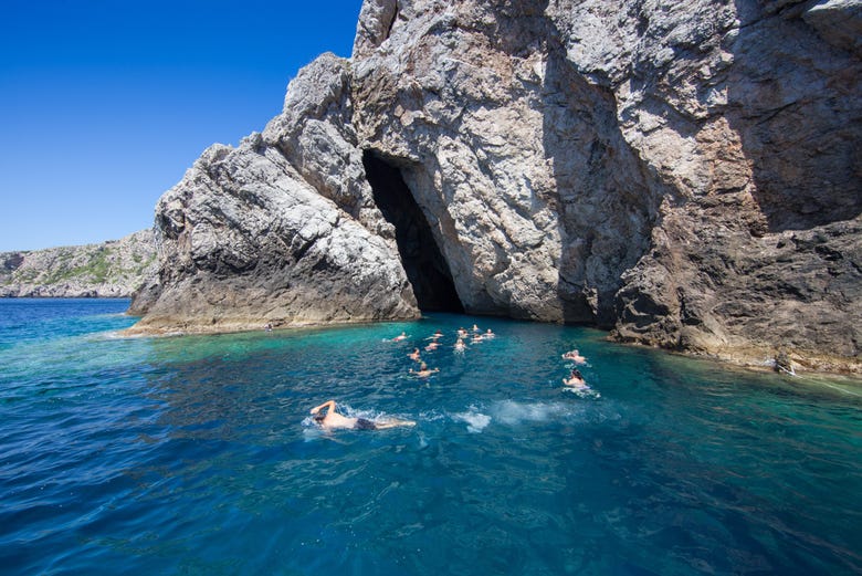 The entrance to the Blue Cave