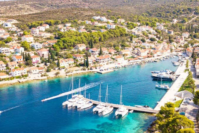 Travel to the Island of Šolta