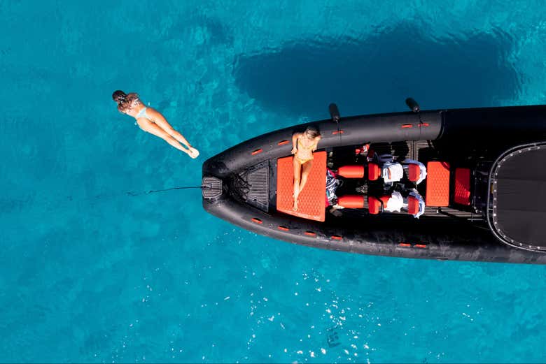 Time for a dip in the sea!