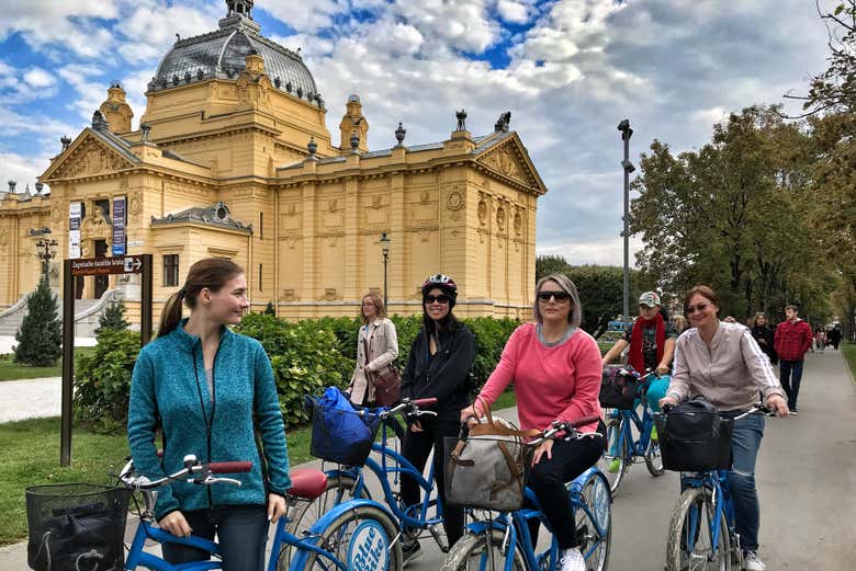 Enjoy the bike tour!