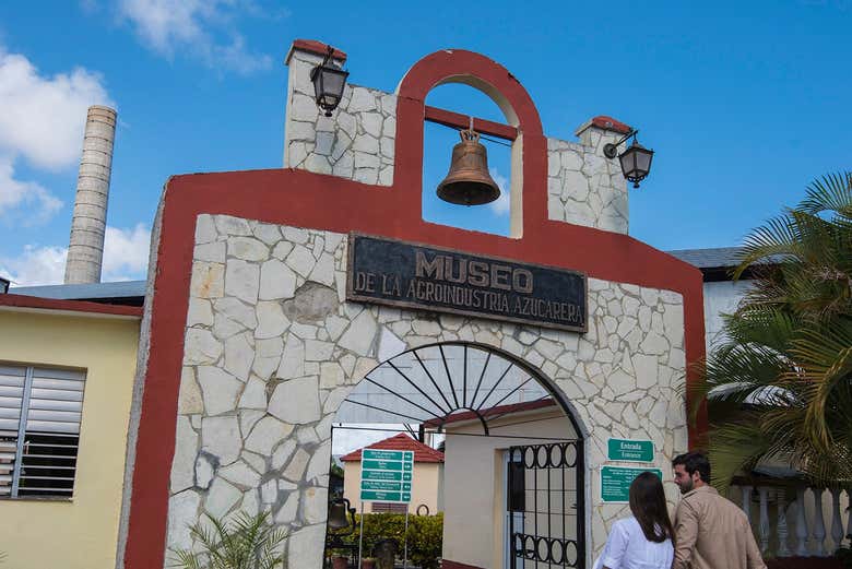 Entrada del Museo de la Agroindustria Azucarera
