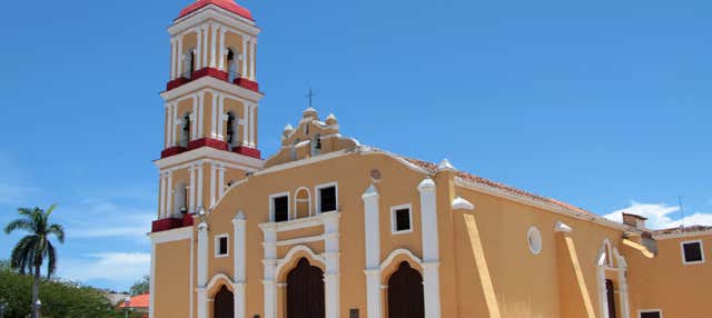 Excursión a Santa Clara y Remedios