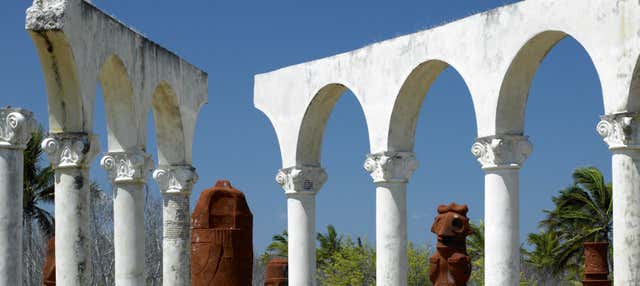 Excursión al Monumento Nacional Bariay