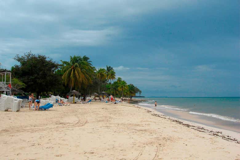 Guardalavaca Beach