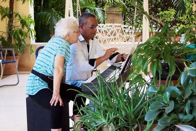 Learning all about Cuban music