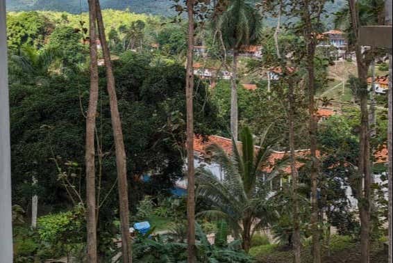 Percorrendo a comunidade de Las Terrazas