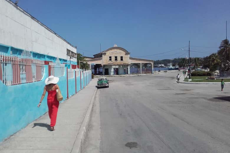 Caminando hacia el embarcadero