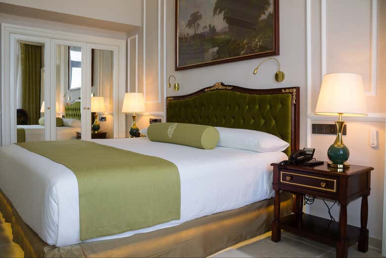 Quarto elegante no Hotel Nacional de Cuba