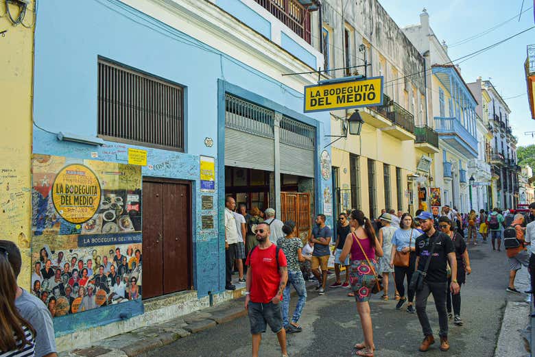 Strolling through the streets of Havana