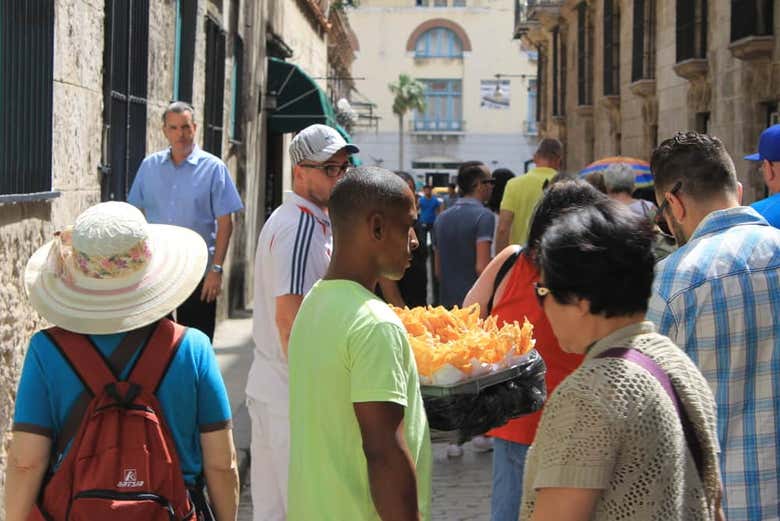 Chiviricos, fried sweet treats