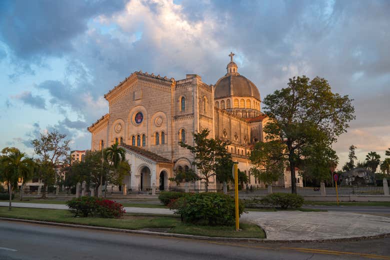 Miramar, uno de los barrios que veremos de La Habana