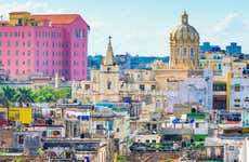 Visita a un taller de arte de La Habana