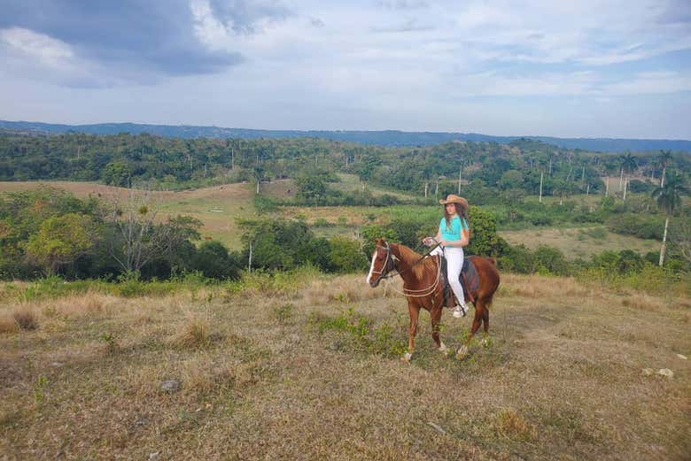 Contemplaremos los paisajes del valle de Yumurí