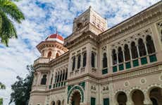 Cienfuegos, Santa Clara & Trinidad Tour