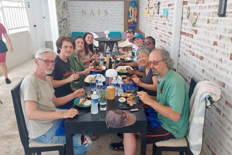 Profitez du déjeuner