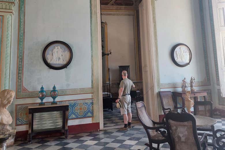 Explore Cantero Palace