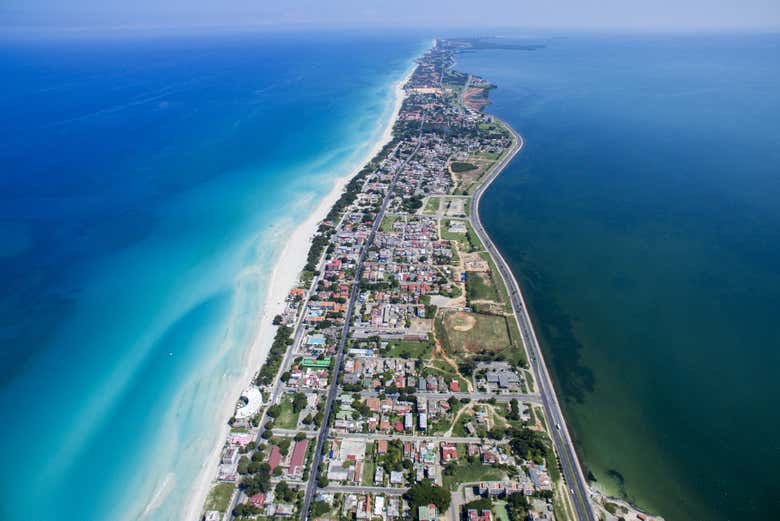 Varadero Classic Car Ride - Book Online at Civitatis.com
