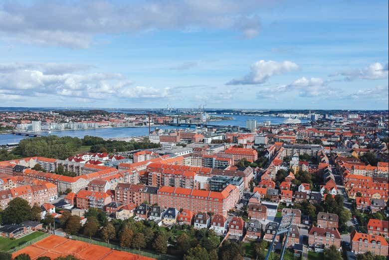 Panorámica aérea de Aalborg