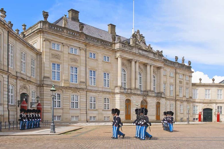 Changing of the guard at Amalienborg
