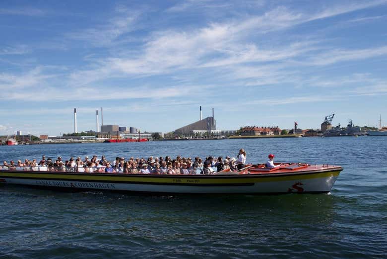 ¡Os encantará el paseo en barco por Copenhague!