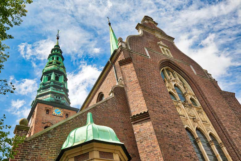 Disfrutando del free tour de los secretos de Copenhague