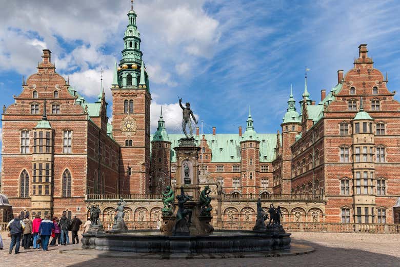 Fuente de Neptuno frente al castillo de Frederiksborg