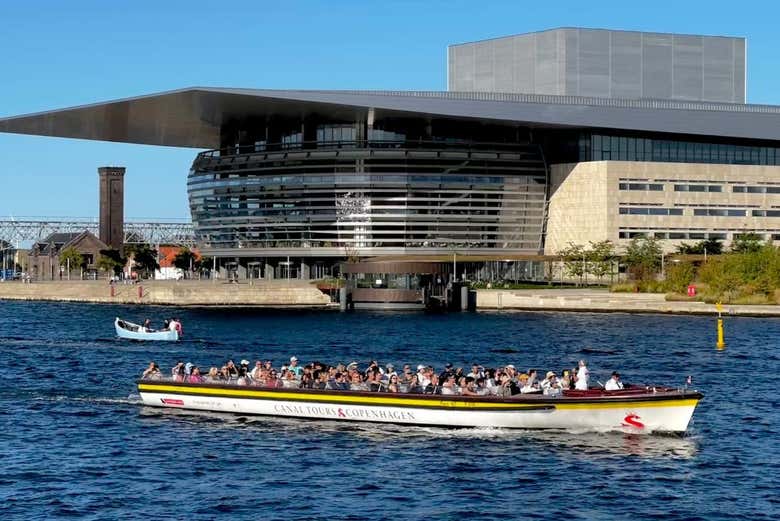 Durante el paseo en barco por Copenhague
