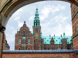La torre del reloj de Frederiksborg
