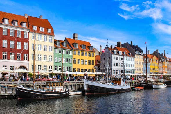 Paseo en barco por los canales de Copenhague