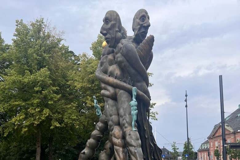 Estatua de la Trinidad en Odense
