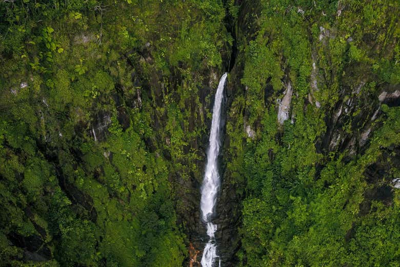 Vista aérea de una de las cascadas
