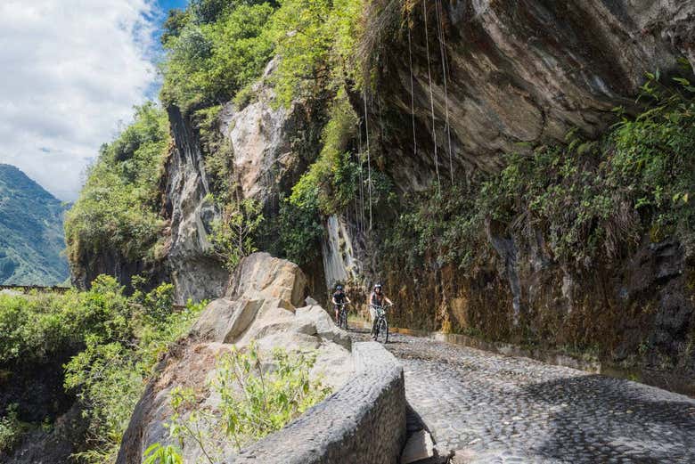 En bicicleta por Baños de Agua Santa