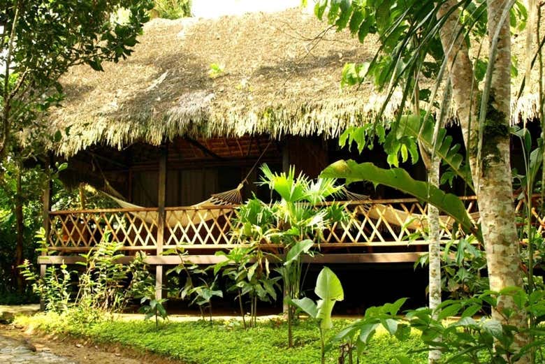 Una capanna nella comunità indigena di Coto Cocha
