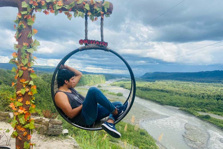 Admirando el río Pastaza