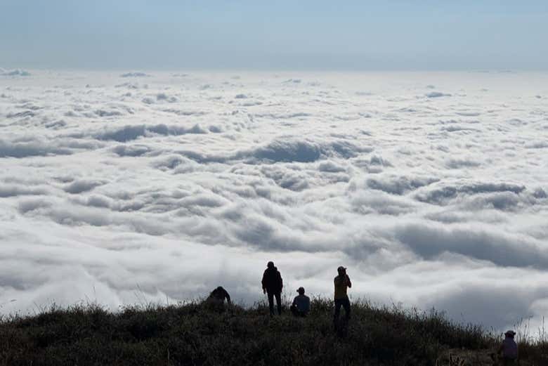 Admirando las vistas desde el cerro Puñay