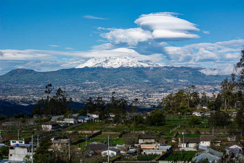 Admiring the Carihuairazo volcano from afar