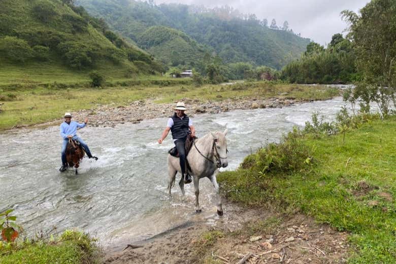 Horseback riding in Baños de Agua Santa