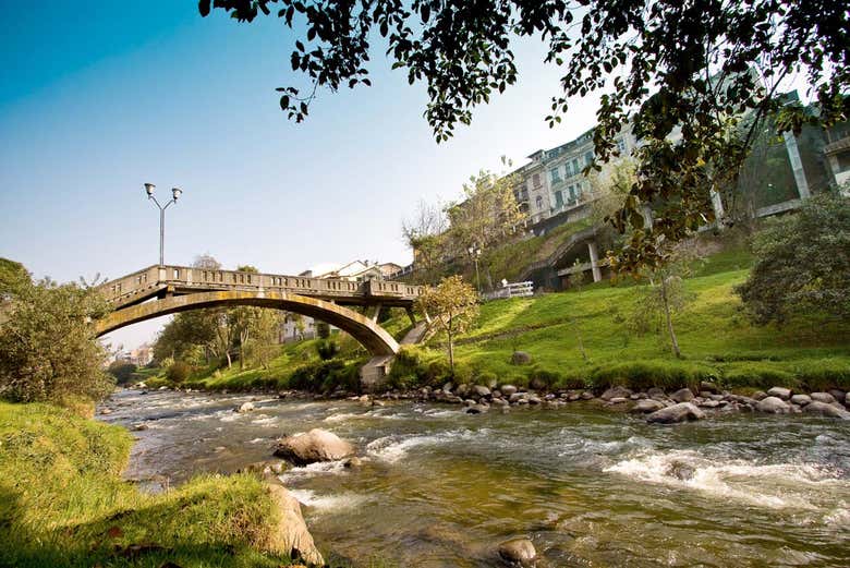 Case sospese sul fiume